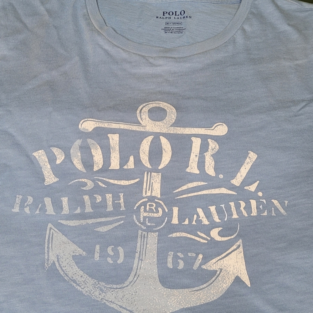 Ralph Lauren t shirt, size M, light blue